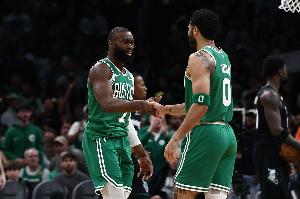 格兰特·威廉姆斯：塔图姆和布朗没有什么不和 他们互相尊重